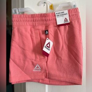 Women’s Reebok Relaxed Short Size Large NWT
